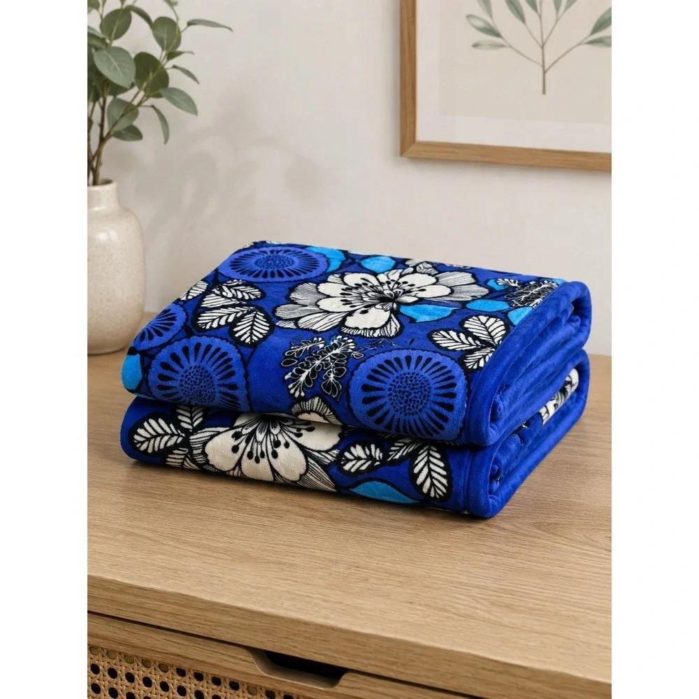 Vera Bradley Blue Bayou Plush Throw Blanket Blue Floral Oversized 73x47 Rare